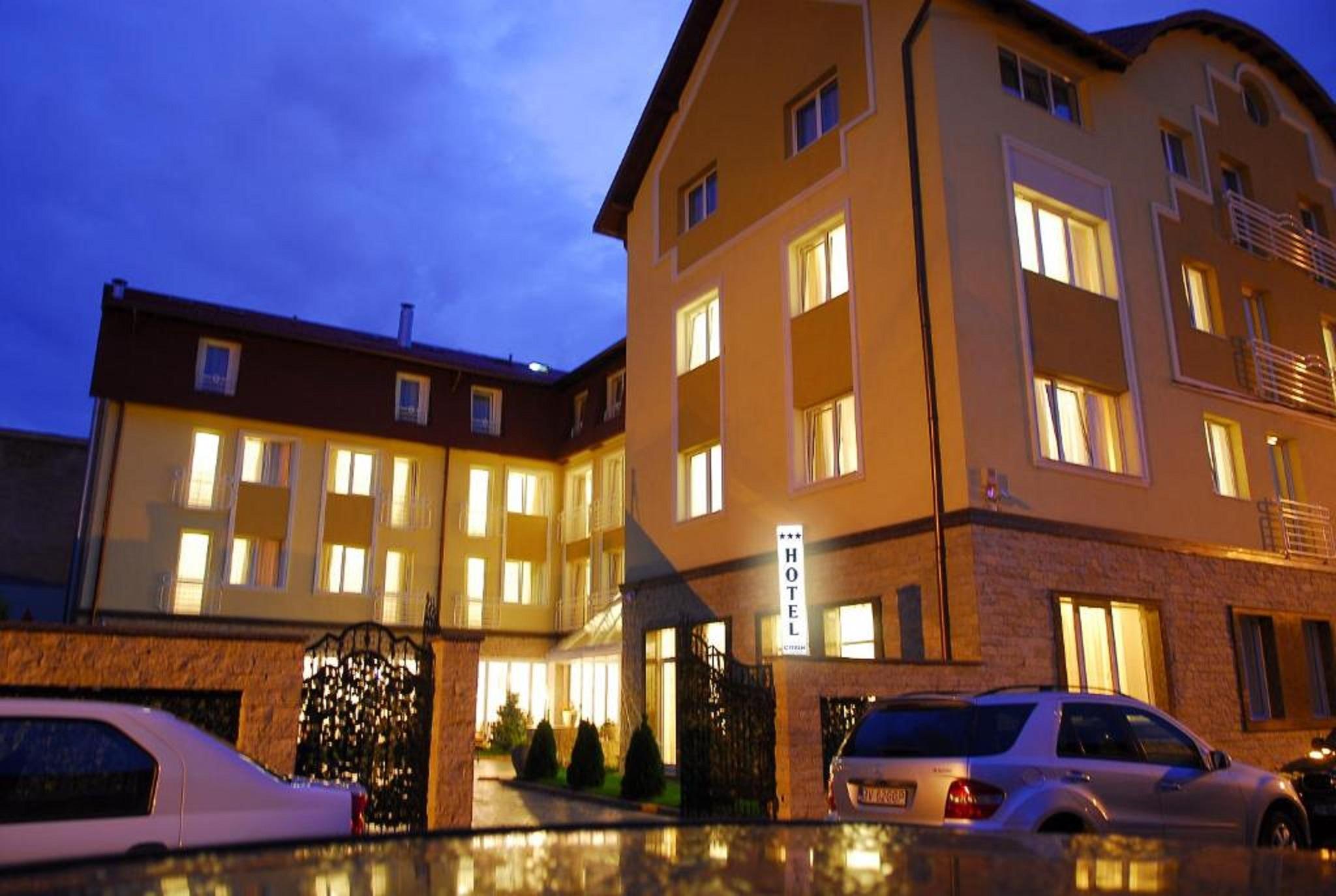 Hotel Citrin - Adults Only Braşov Esterno foto